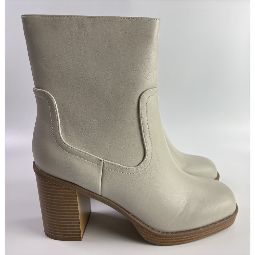 Journee Collection Women's Brittany Grey Comfort Foam Zip Platform Booties S 11